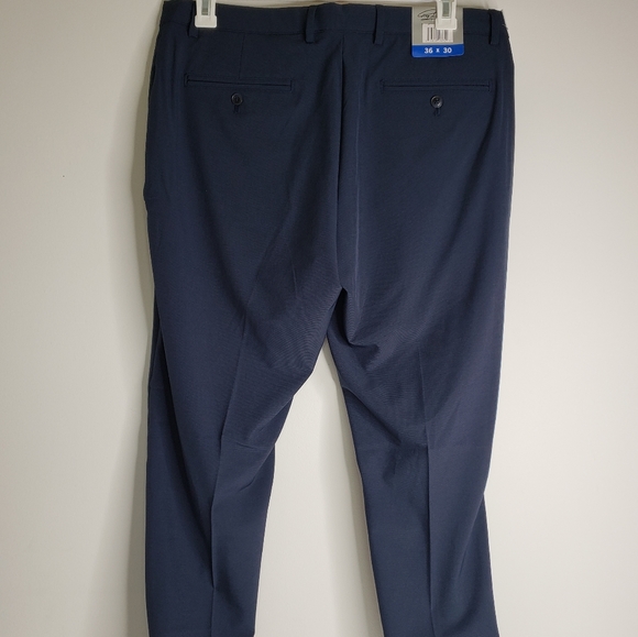 Greg Norman Men's Travel Pants - Picture 3 of 5